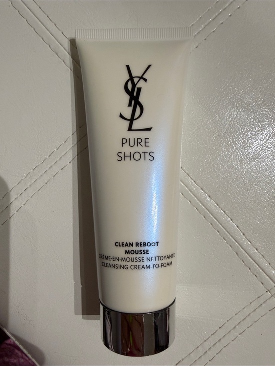 Yves Saint Laurent Other - Yves Saint Laurent Pure Shots Clean Reboot Mousse - White & Silver